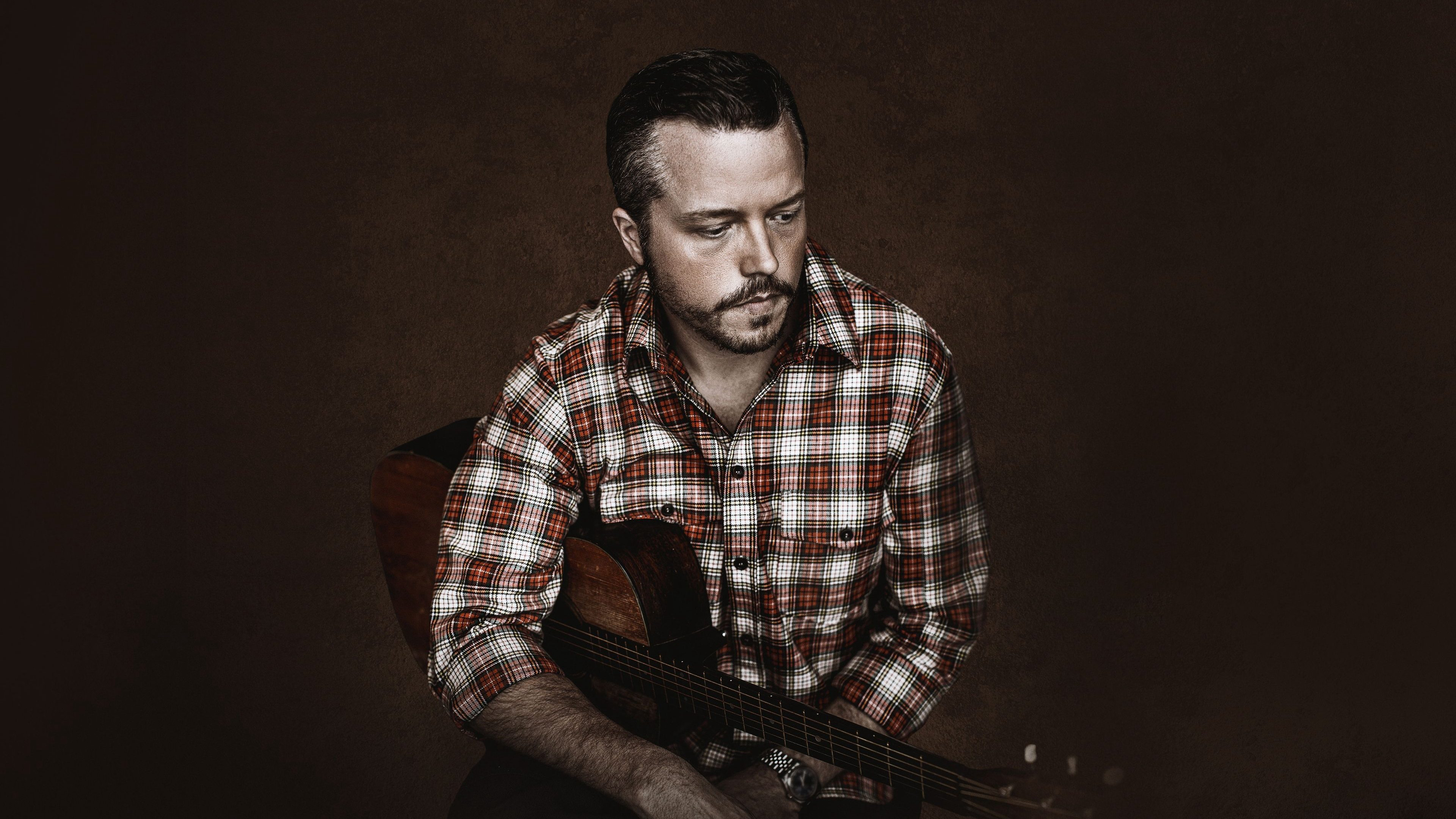 Hộp Nhạc Jason Isbell: Nhắm Mắt Mà Chạy